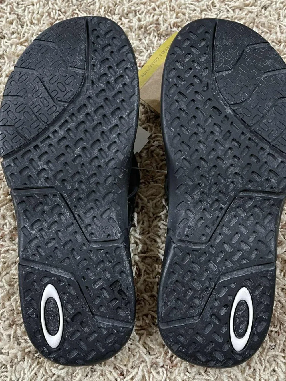 Oakley Men's B1B Flip Flops Sandals Shoes Black, Size 8 (New)